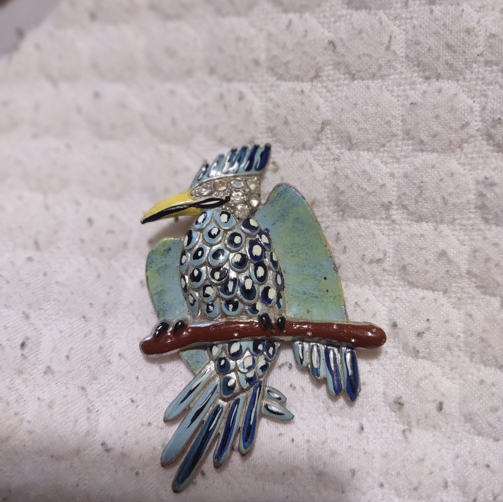 Coro ‘R. Geissmann’ Parrot Bird Figural Pin Brooch With Enamel & Pave Rhinestone